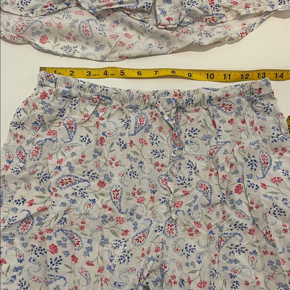 Ralph Lauren Charming Floral Pajama Set - Picture 2 of 9